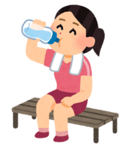 水分補給をしている女性のイラスト。